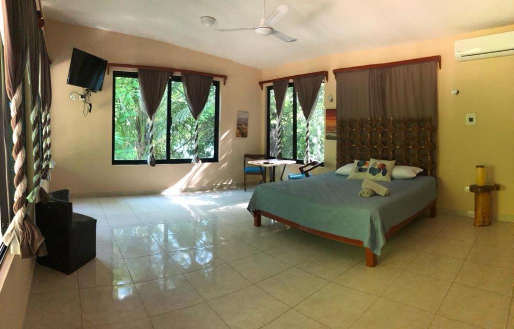 Hotel Wayak Бакалар Екстериор снимка