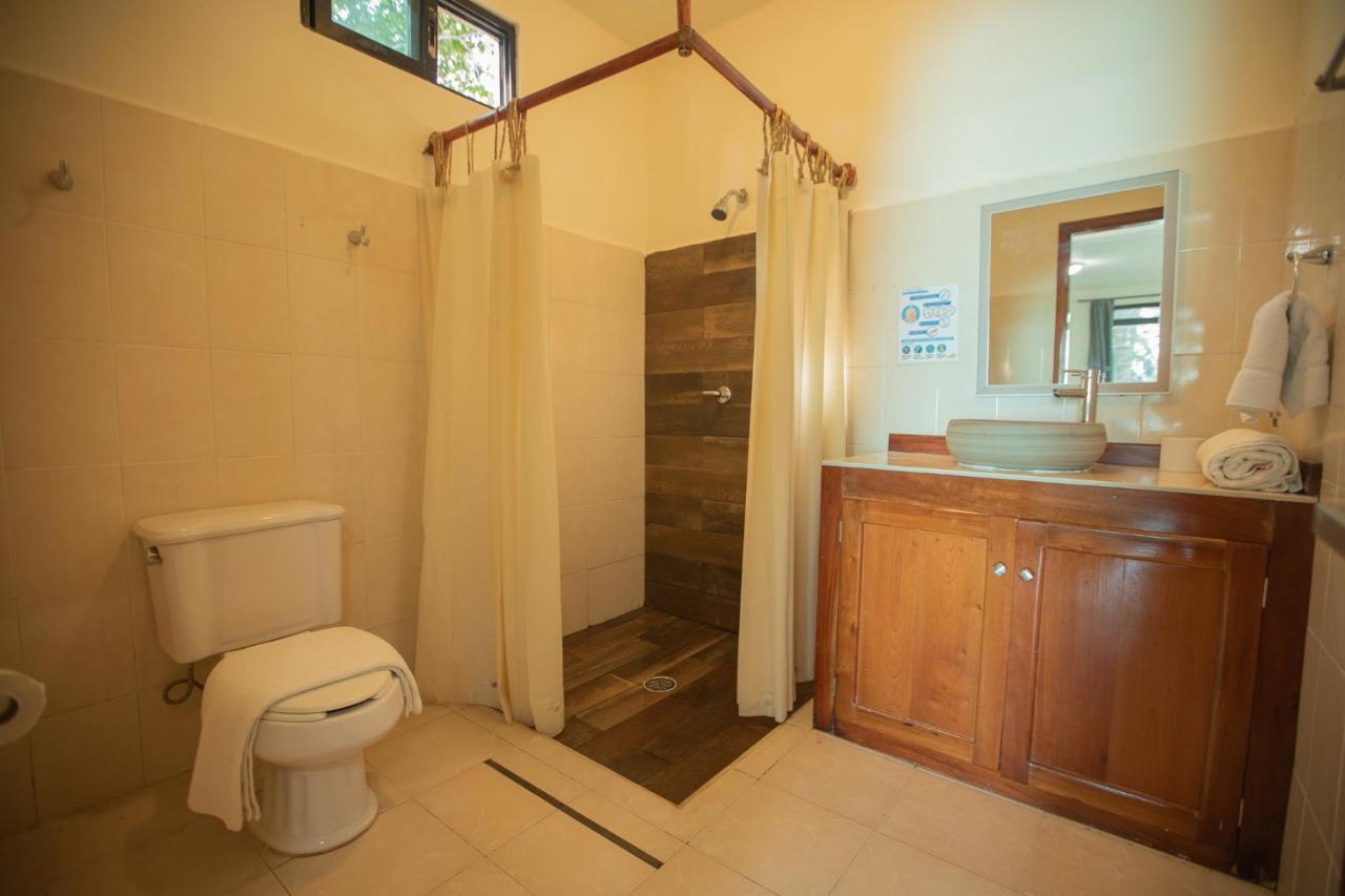Hotel Wayak Бакалар Екстериор снимка